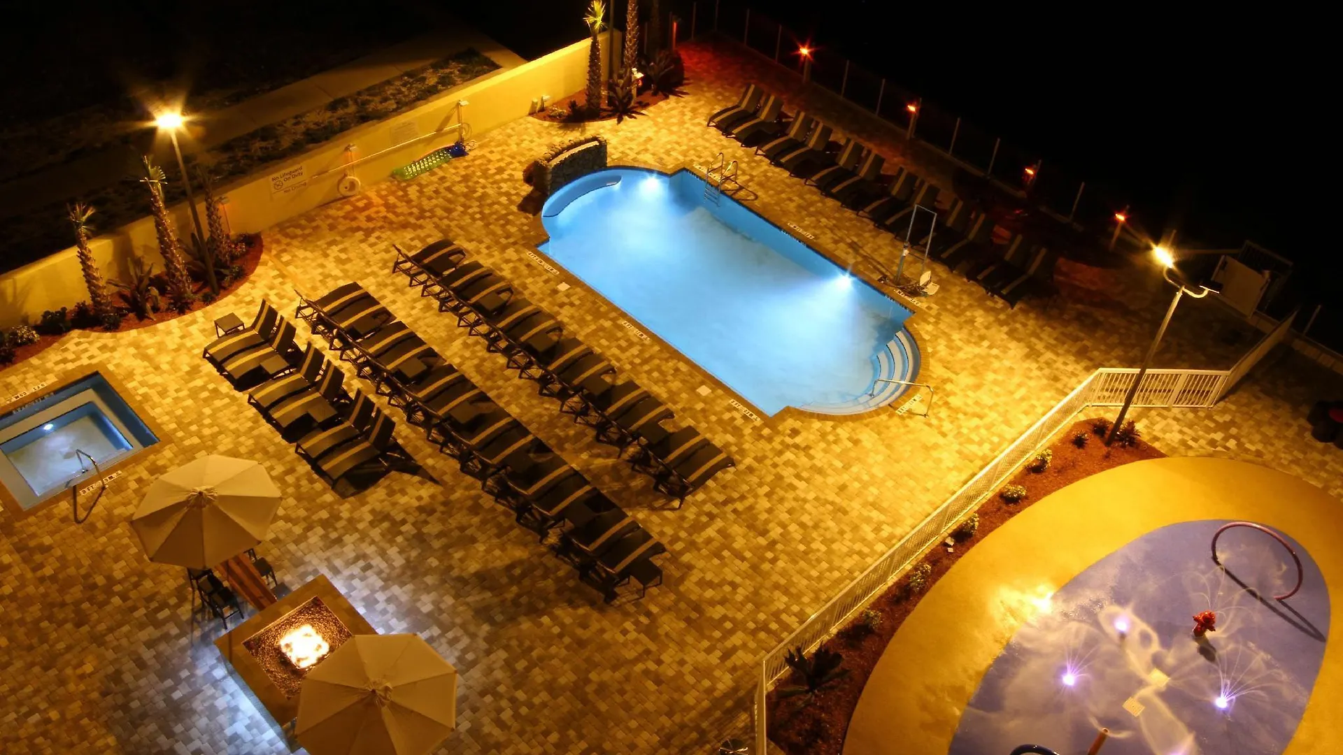 Hampton Inn Daytona Beach/Beachfront