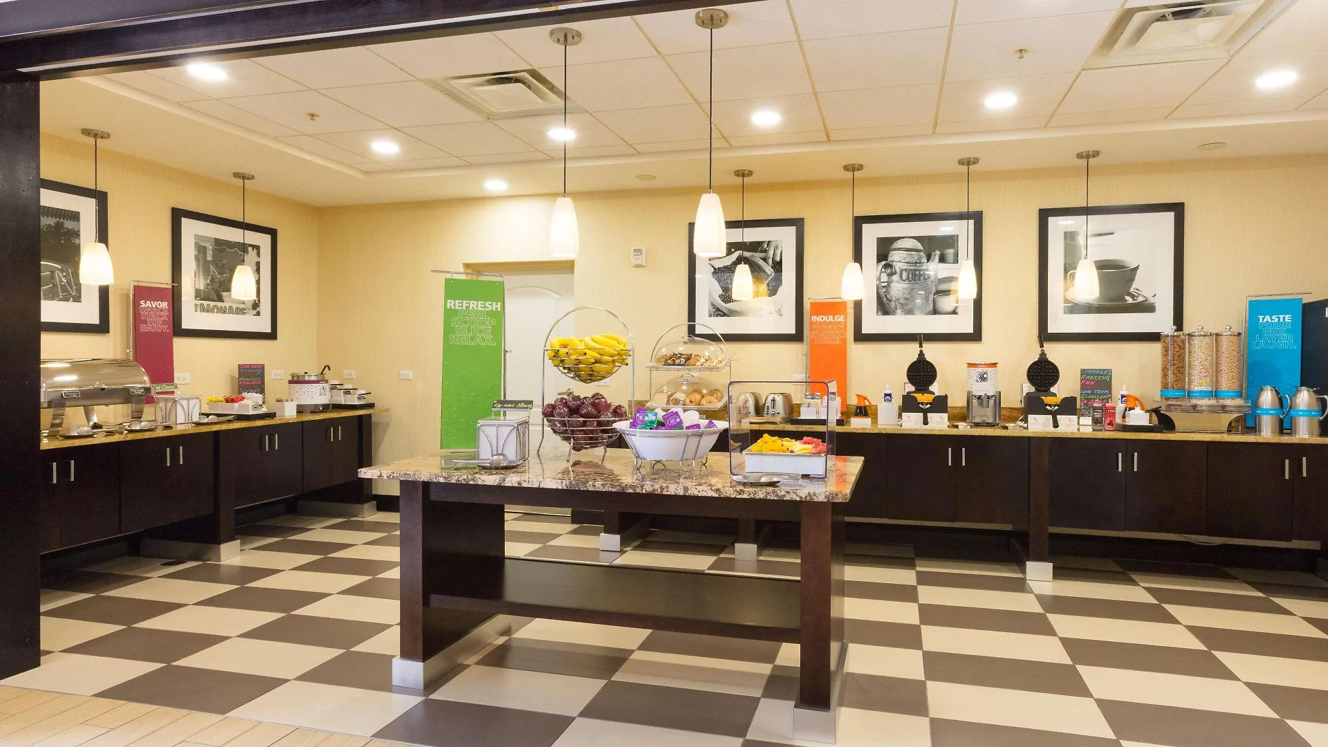 Hampton Inn Daytona Beach/Beachfront Hotel