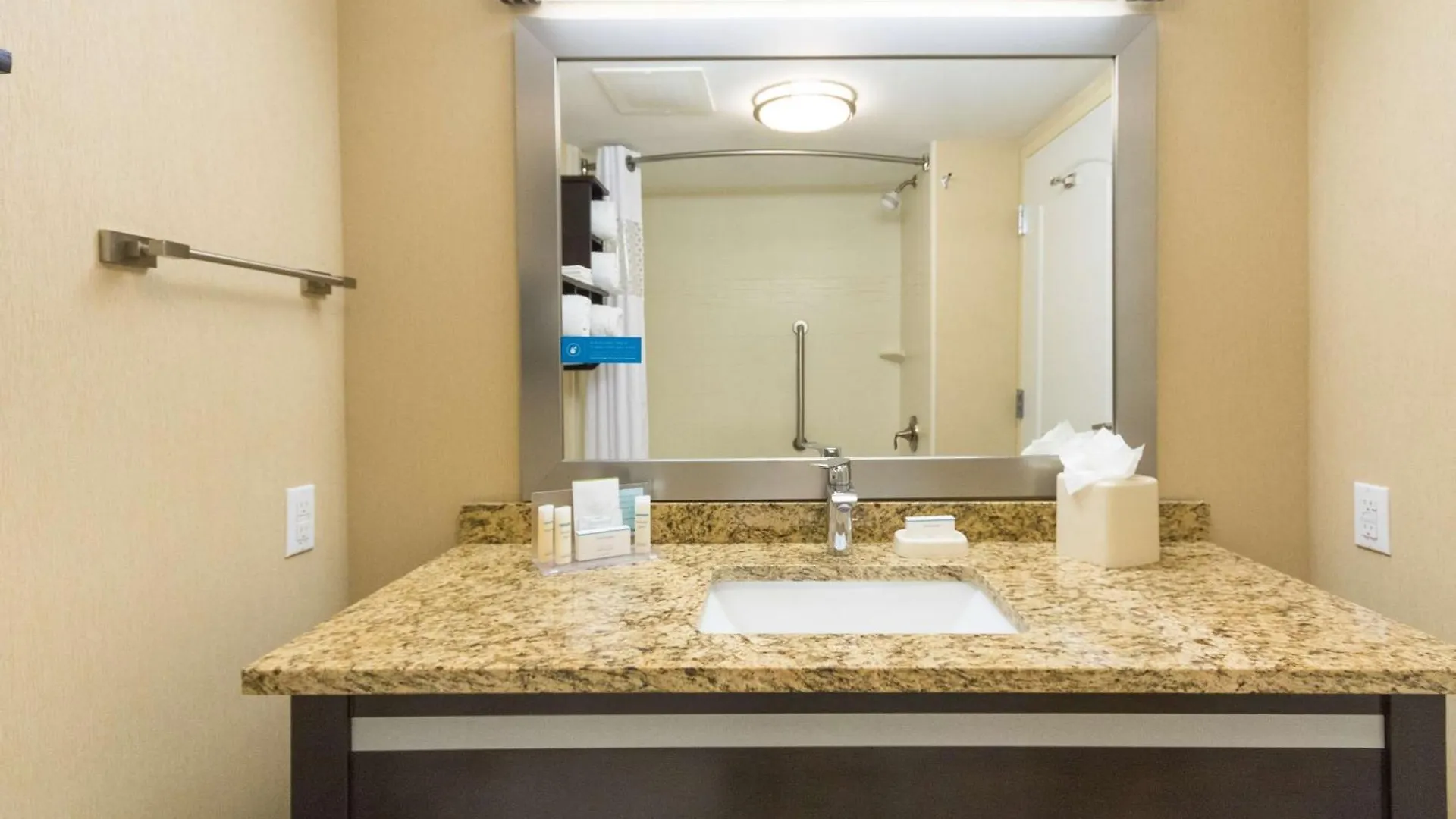 Hampton Inn Daytona Beach/Beachfront Hotel