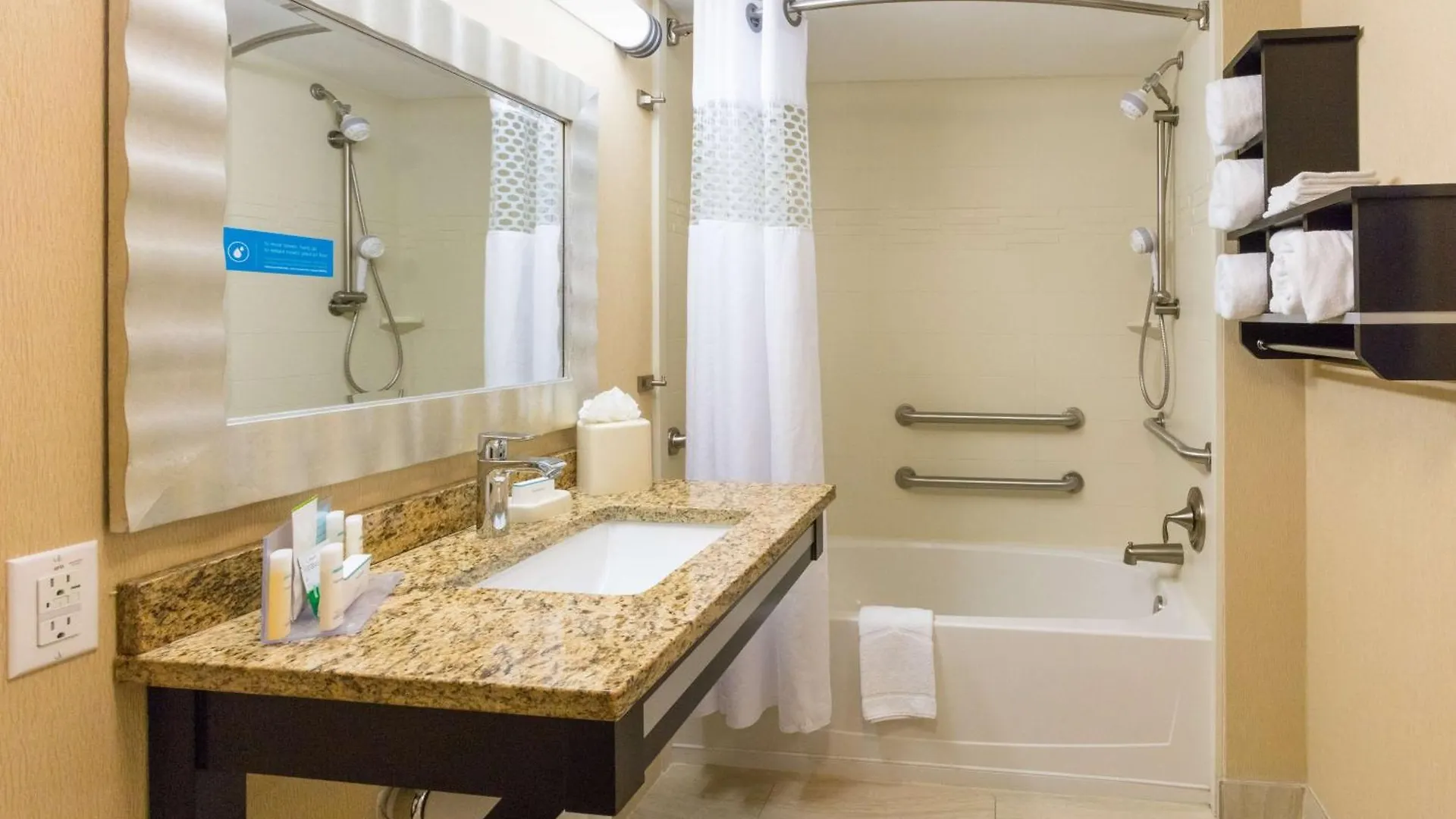 Hampton Inn Daytona Beach/Beachfront 3*,  États-Unis