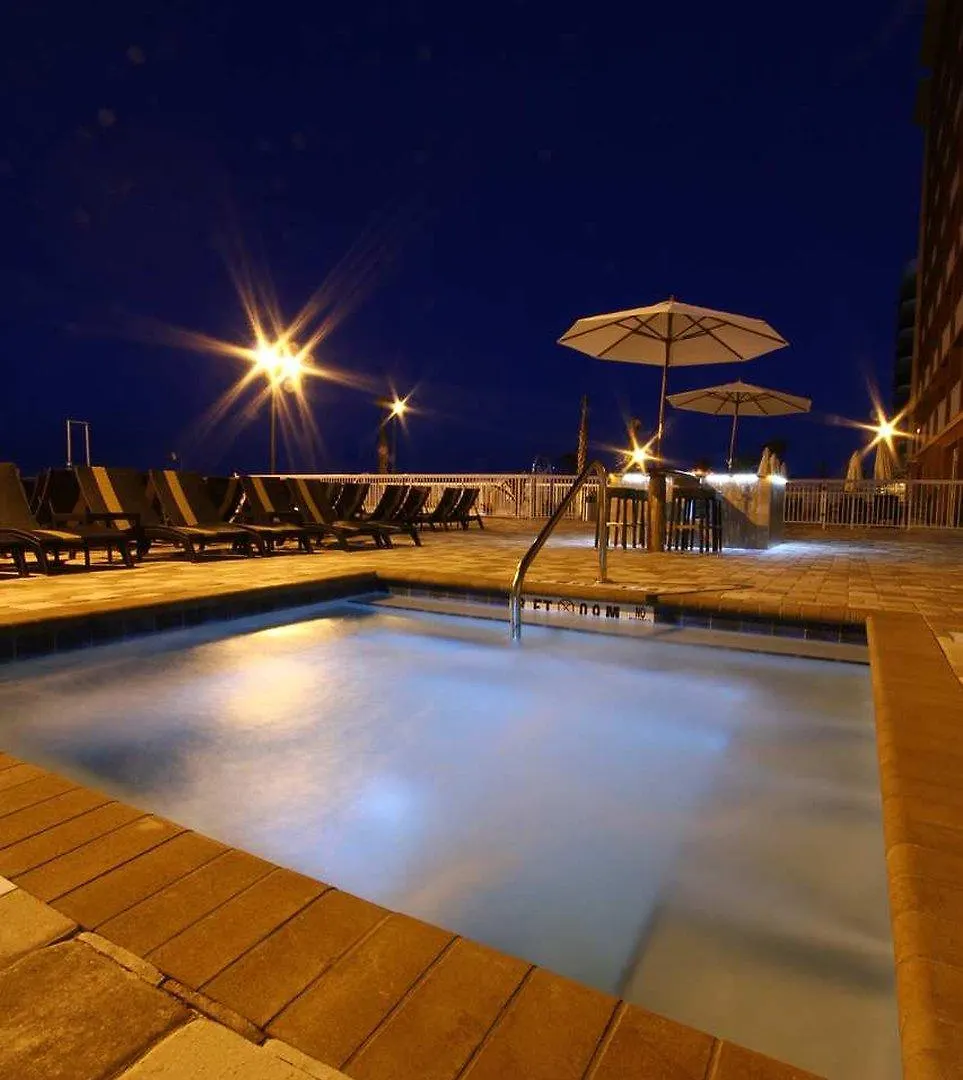 Hampton Inn Daytona Beach/Beachfront